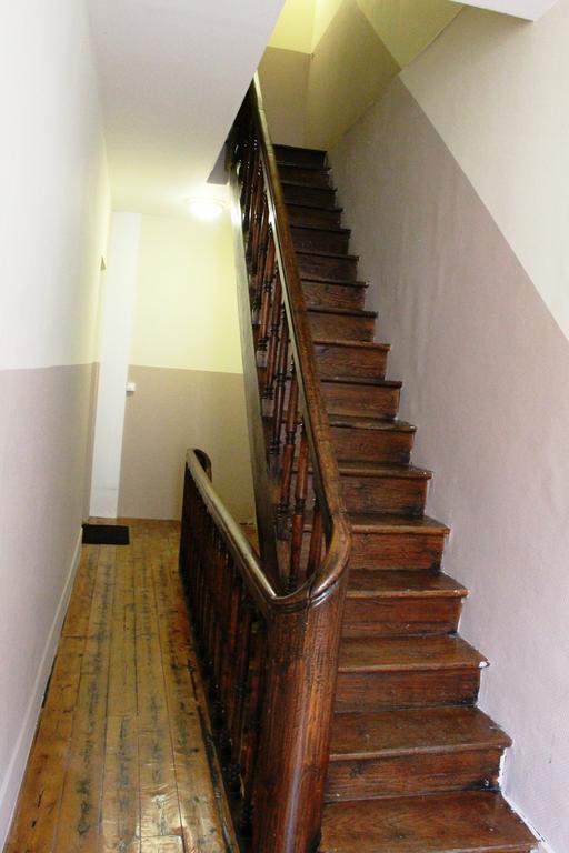 Appart'Hotel De La Tour Troyes Exteriör bild