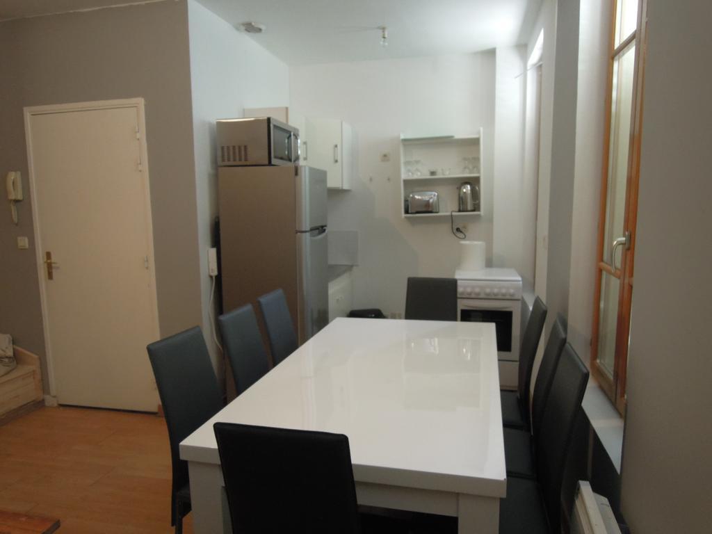 Appart'Hotel De La Tour Troyes Rum bild
